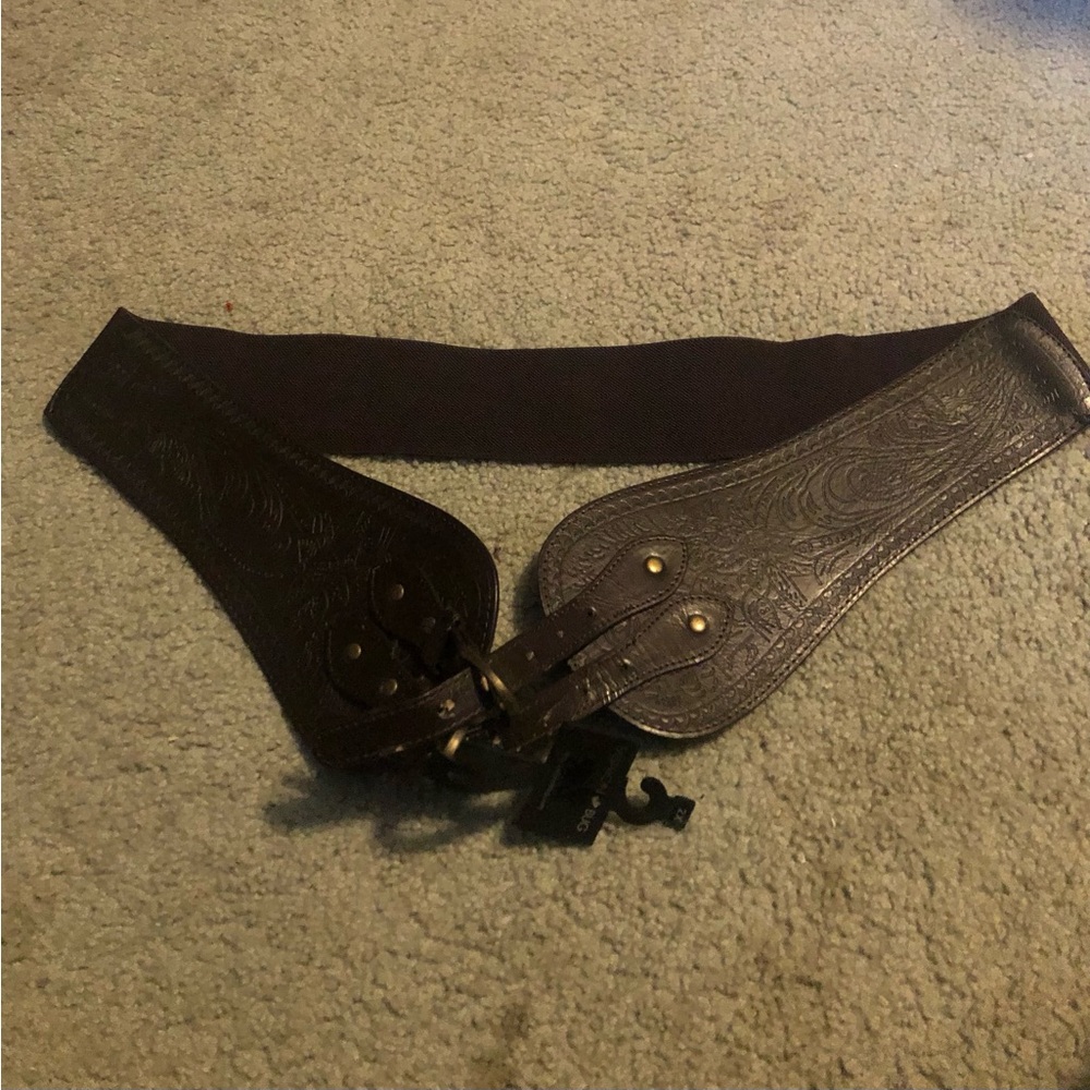 NWT -Faux leather belt size 2X